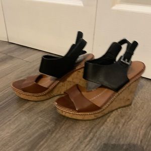 Dolce Vita Womens Brown/Black Wedge, Size 6 1/2 or 7, Normal Wear